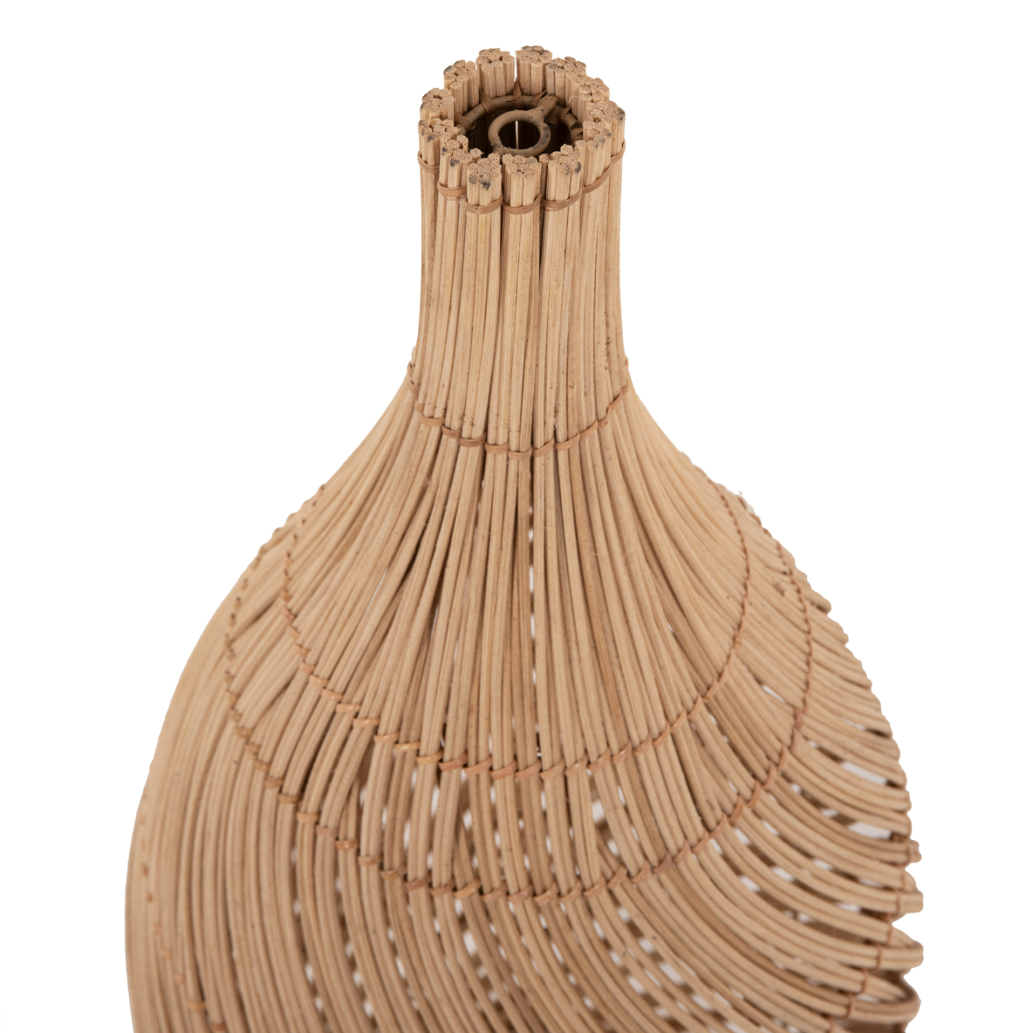 fotistiko-orofis-fb97885-kremasto-apo-ra-3